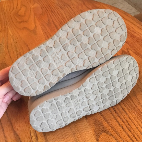 Ugg gray leather shearling boots rubber sole 4 - Picture 7 of 11